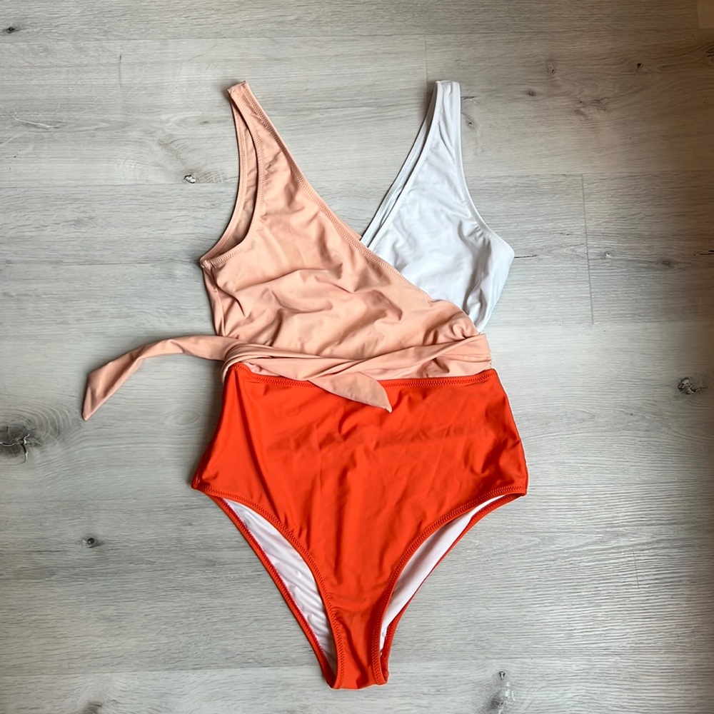 Cupshe one piece swimsuit